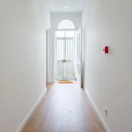 2-studio House Steps From Attractions Of Porto *