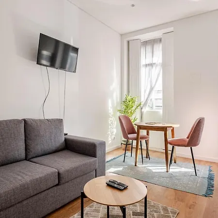 Semesterbostad 2-studio House Steps From Attractions Of Porto *