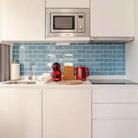 Semesterbostad 2-studio House Steps From Attractions Of Porto Vila Nova de Gaia