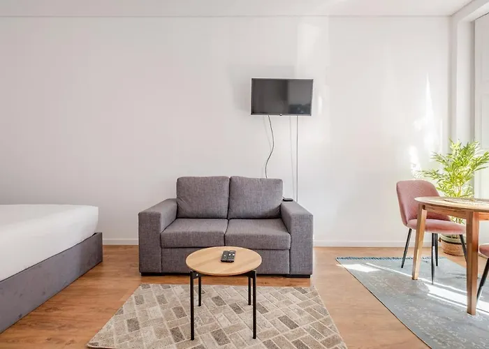 2-studio House Steps From Attractions Of Porto Tatil Evi